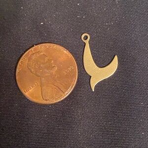James Avery 14k Gold Retired Descending Downward Dove Pendant Charm Signed